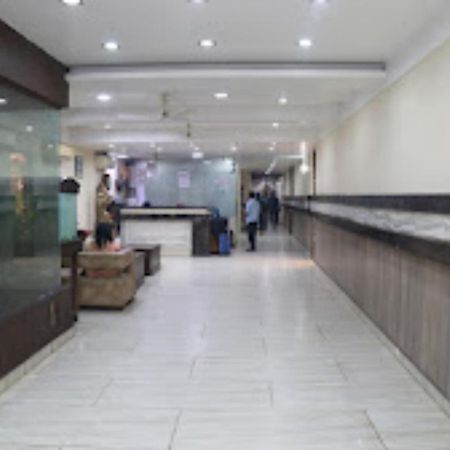 Hotel Punjab , Saharanpur Exteriör bild